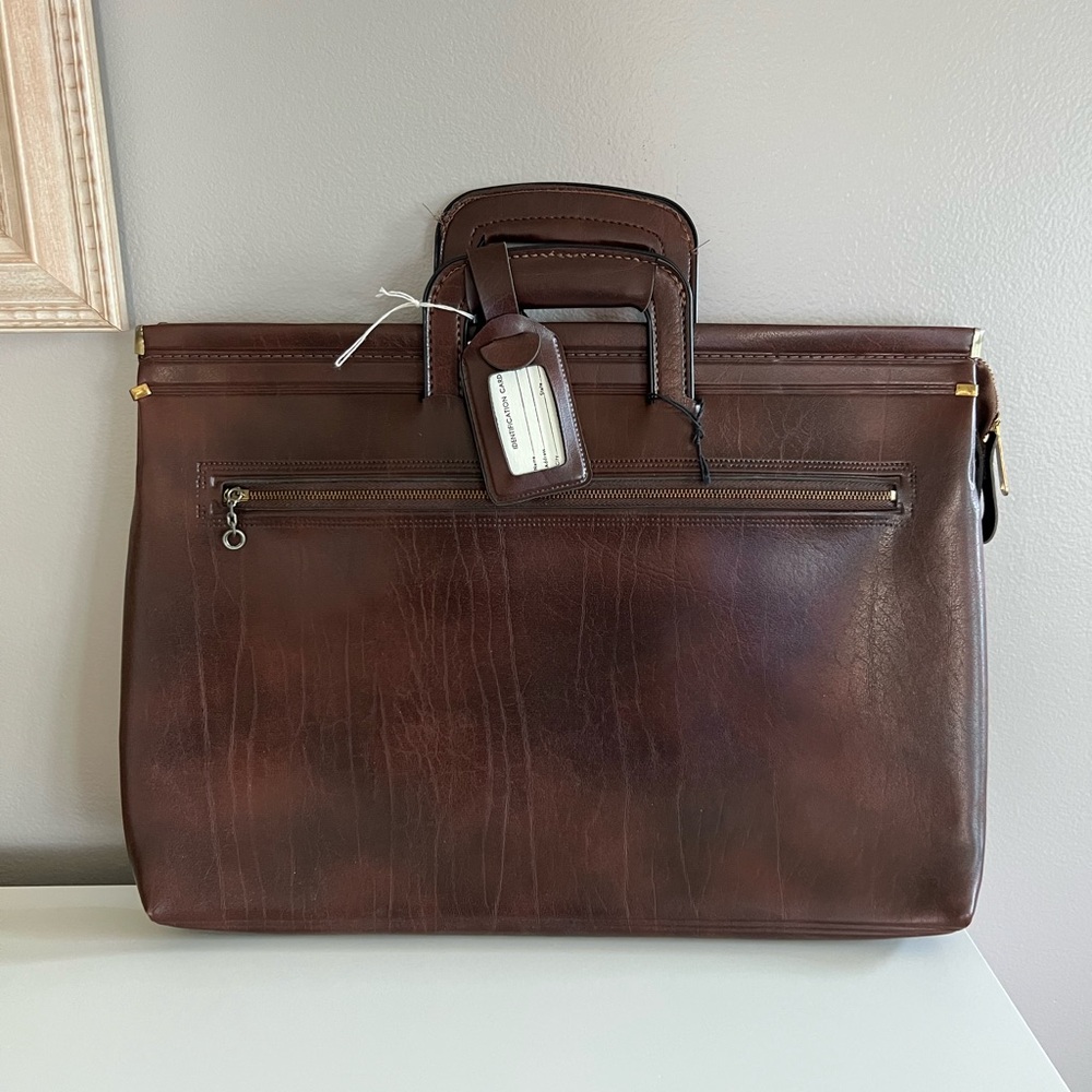 Elegant Brown Men's Bag